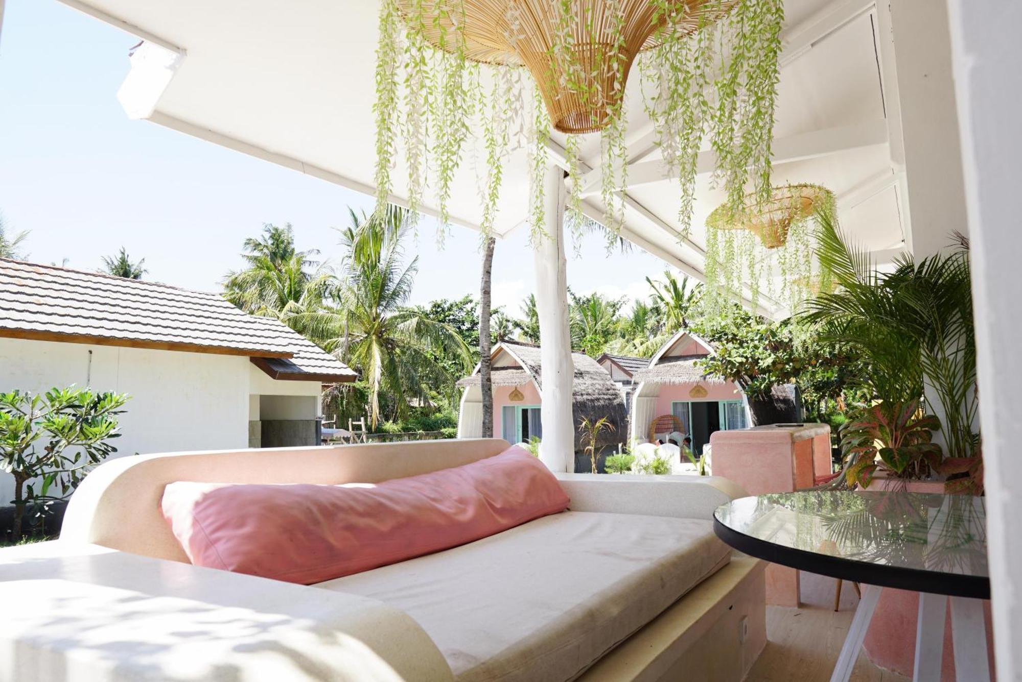 Playa Bonita Hotel & Beach Club Gili Air Exterior photo